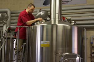 birrificio-artigianale-statalenove-il-laboratorio